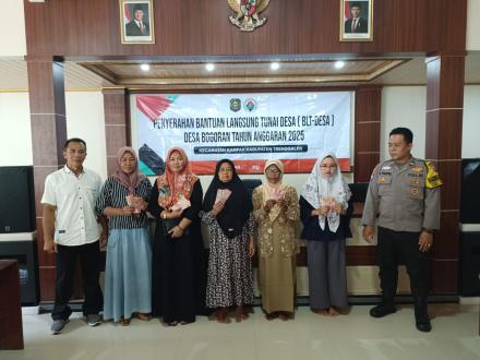 Penyaluran BLT-Desa Bogoran Bulan Mei 2025